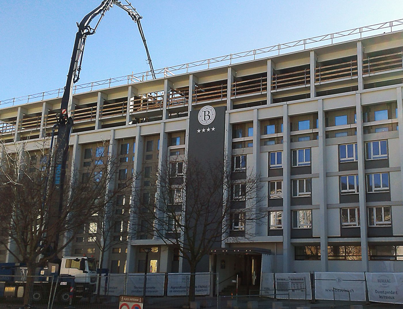 Surélévation hôtel Beaulac à Neuchâtel Bernasconi travaux